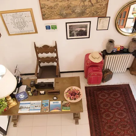 B&B Villa Le Querce Bed & Breakfast